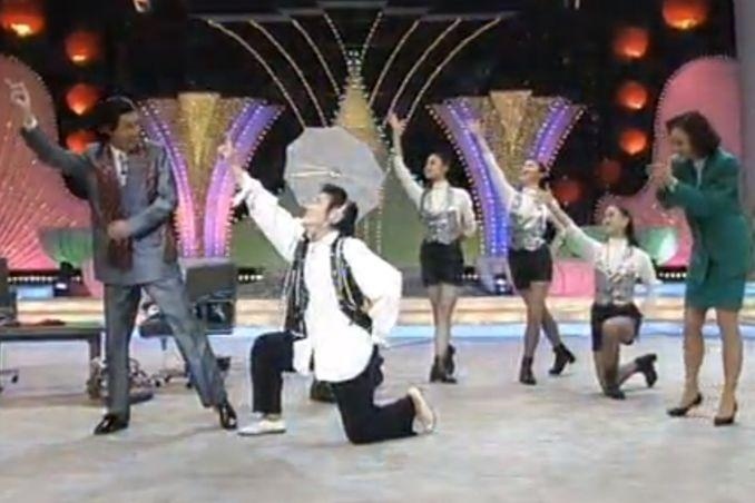 圖片來(lái)源：小品《如此包裝》視頻截圖