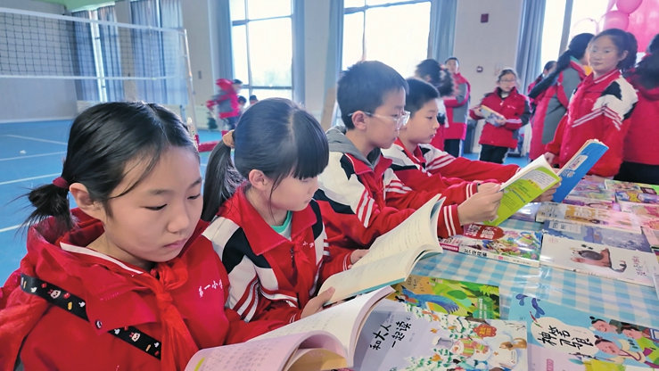 1734405269200614.jpg 讀書1.jpg