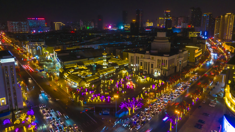 1735630367252381.jpg 呼和浩特市夜景.jpg