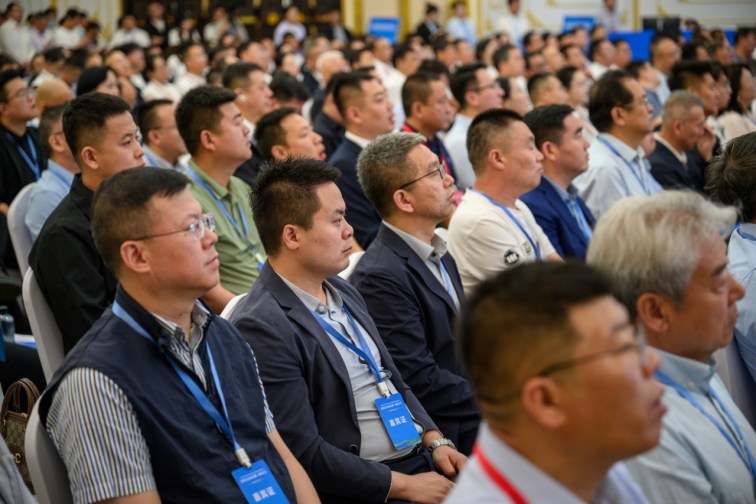 1748504472583424.png 1.png