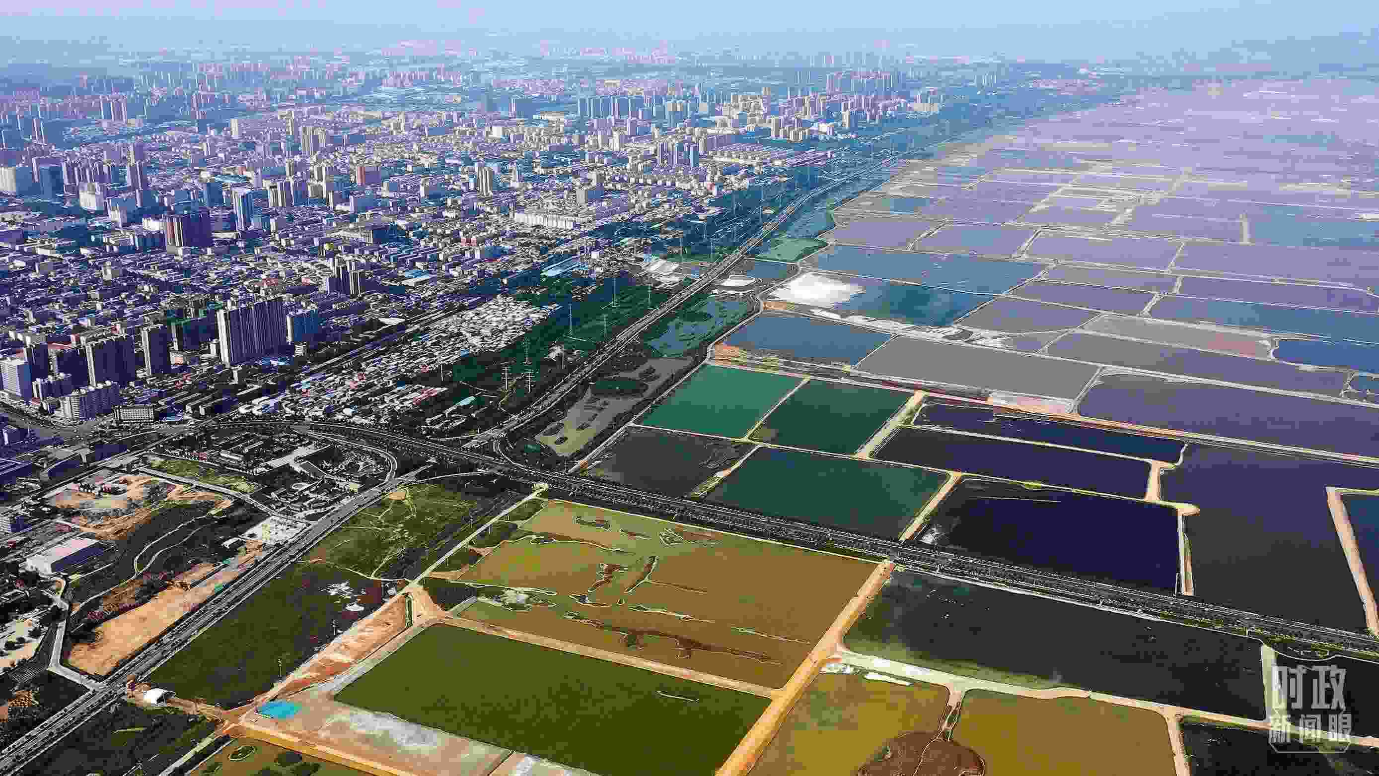 △俯瞰山西運城。（總臺記者裴大偉、康曉宇拍攝）