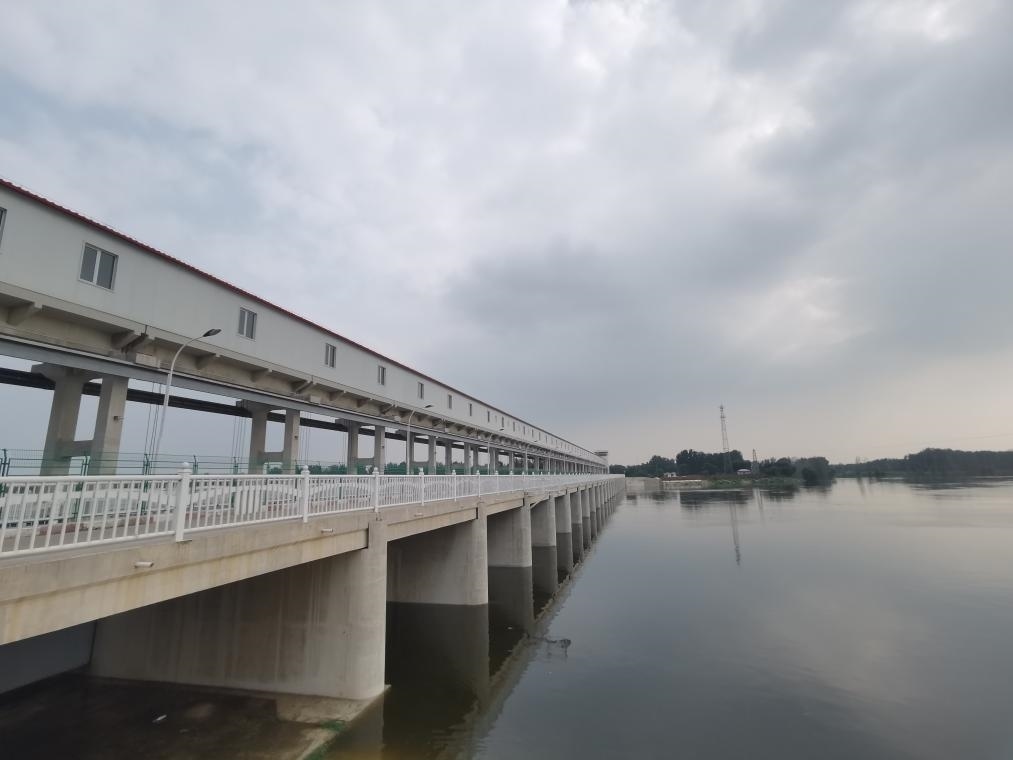 圖為獨流減河進洪南閘。新華社記者 劉惟真 攝