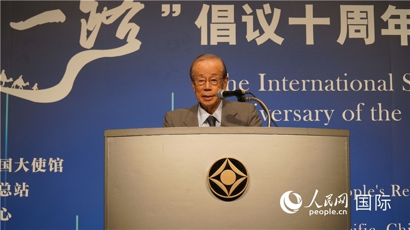 日本前首相福田康夫致辭。人民網(wǎng) 蔣曉辰攝