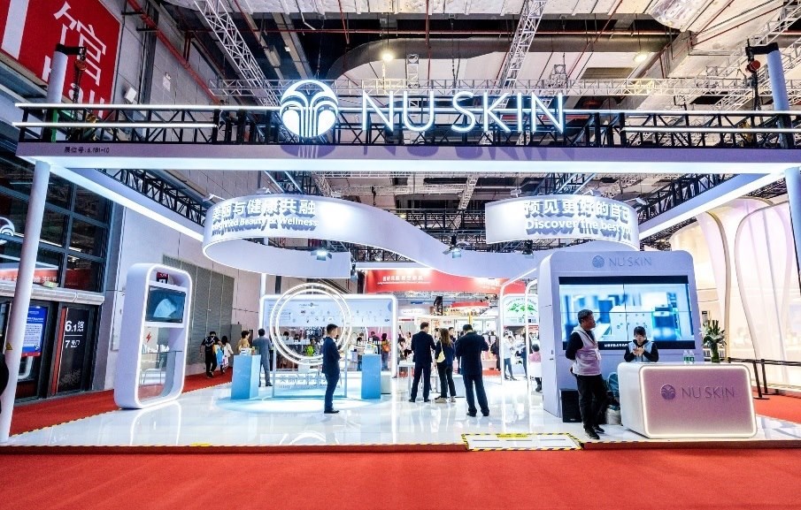 如新展臺。人民網(wǎng)記者 許維娜攝