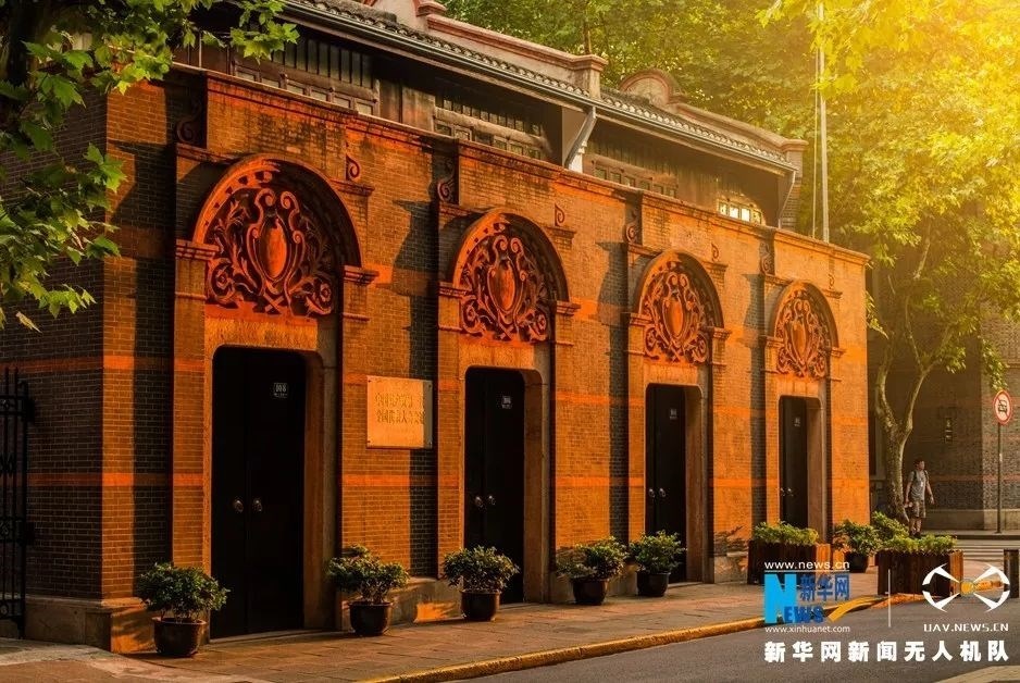 晨曦下的中共一大會址紀念館。新華網(wǎng) 吳愷 攝