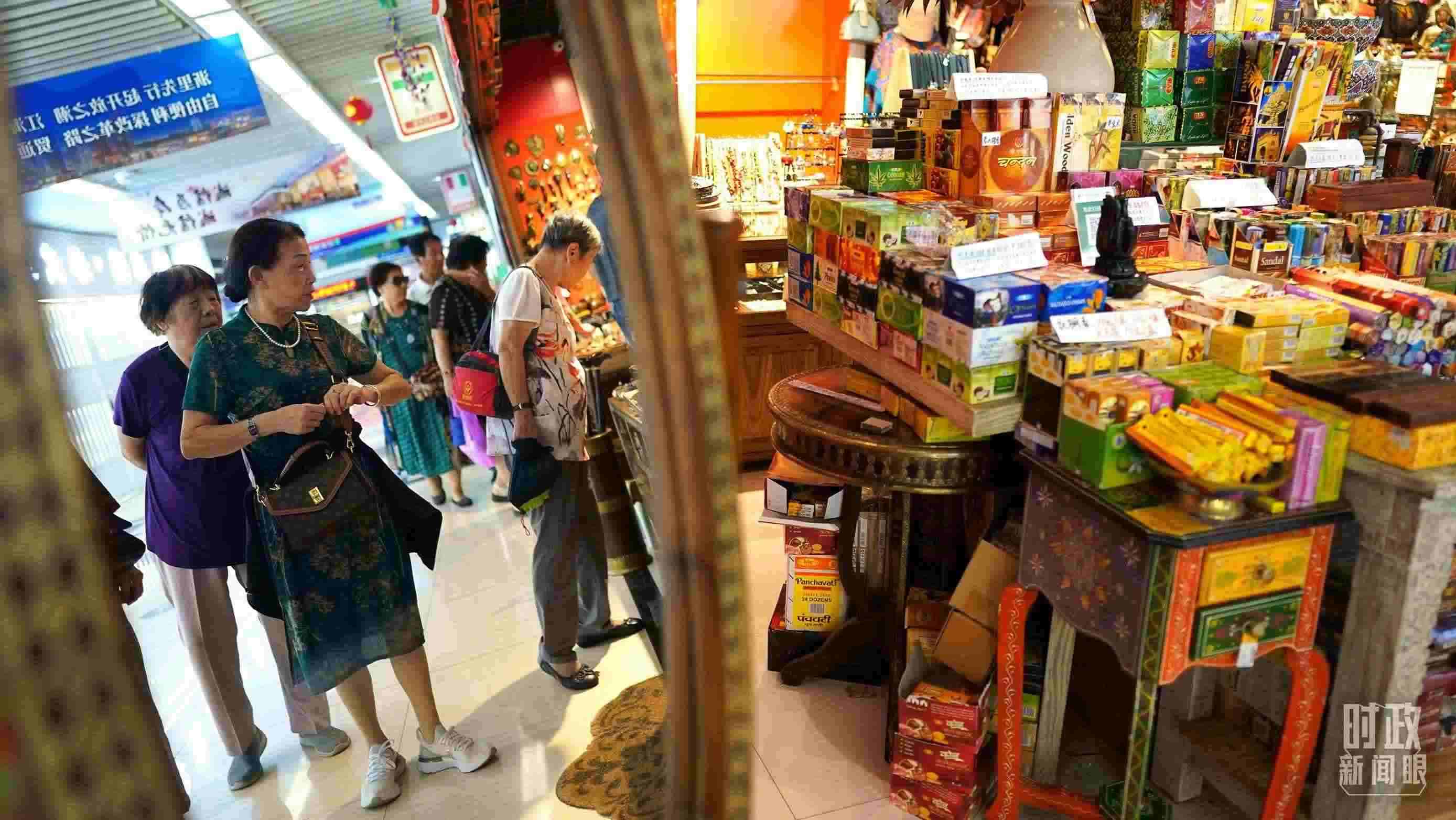 △浙江省金華市義烏國際商貿(mào)城。（總臺國廣記者李晉拍攝）