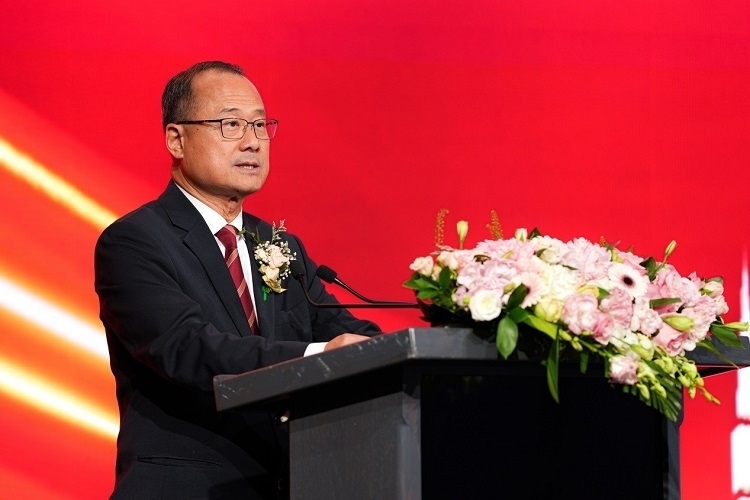 第十四屆全國政協(xié)常委、香港中華總商會會長蔡冠深致辭。阿聯(lián)酋中華工商總會供圖