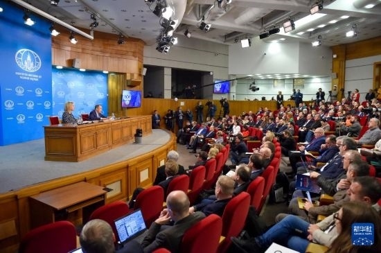 1月18日，在俄羅斯首都莫斯科，俄羅斯外長拉夫羅夫回答記者提問。新華社發(fā)（亞歷山大攝）