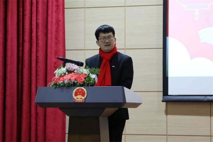 中國(guó)駐阿爾及利亞大使李健致辭。中國(guó)駐阿爾及利亞大使館供圖