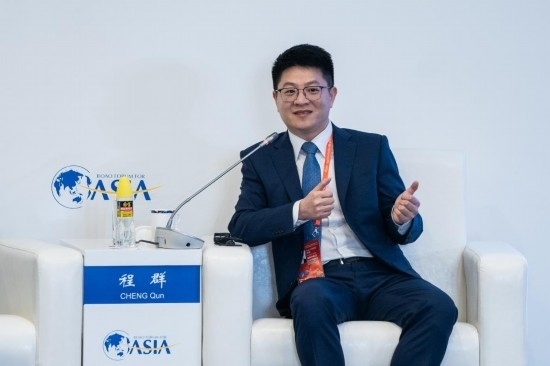 3月27日，猿輔導(dǎo)集團副總裁、人工智能研究院院長程群在分論壇上發(fā)言。新華社記者 曹夢瑤 攝