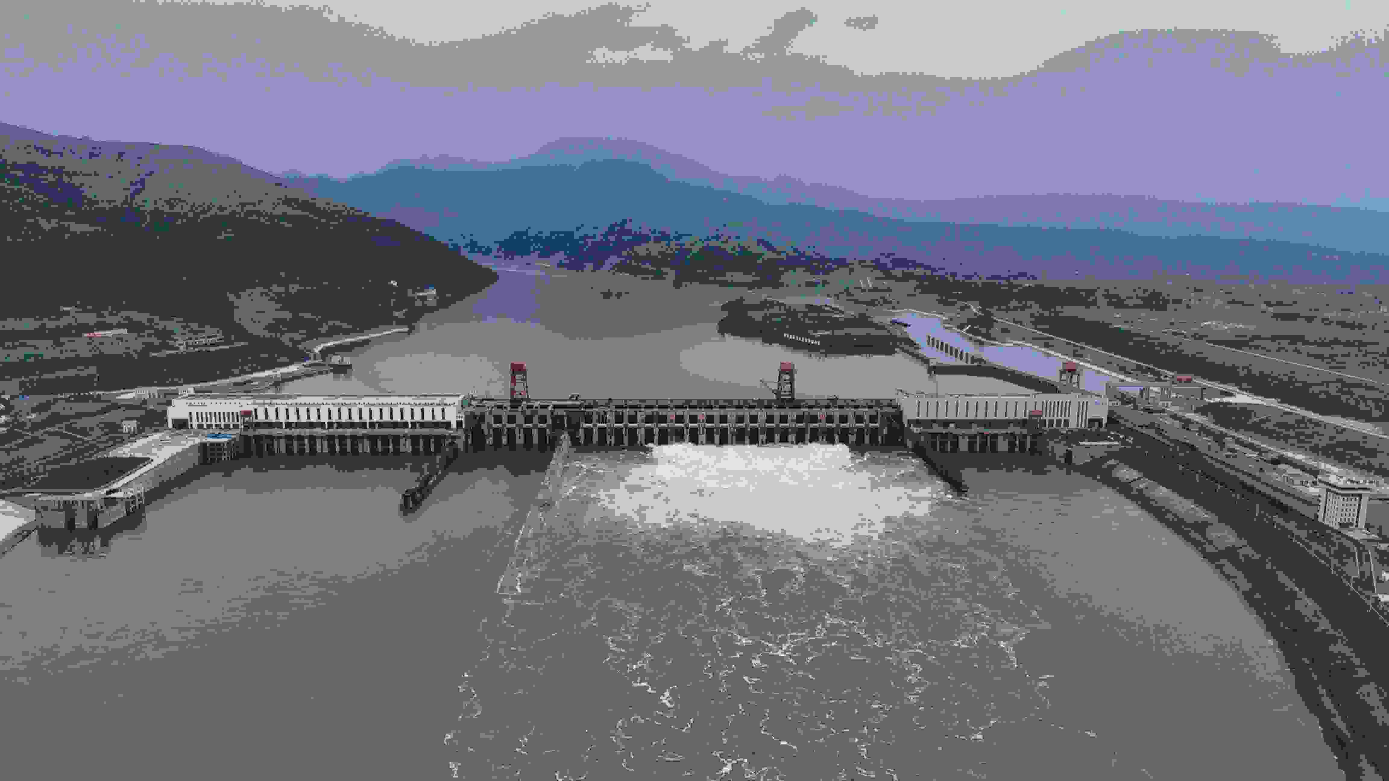 大藤峽水利樞紐精準(zhǔn)調(diào)度保障防洪安全。受訪者供圖