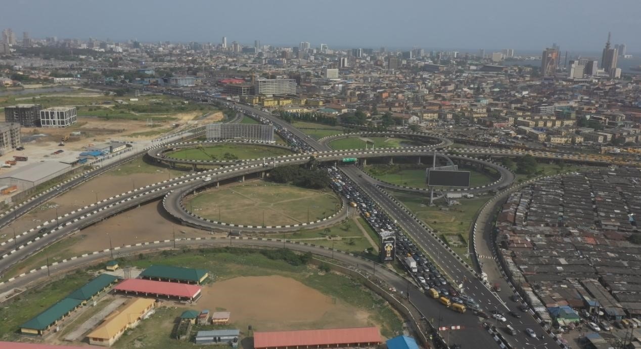 新修復的尼日利亞拉各斯三號橋鳥瞰圖。中國土木尼日利亞有限公司供圖