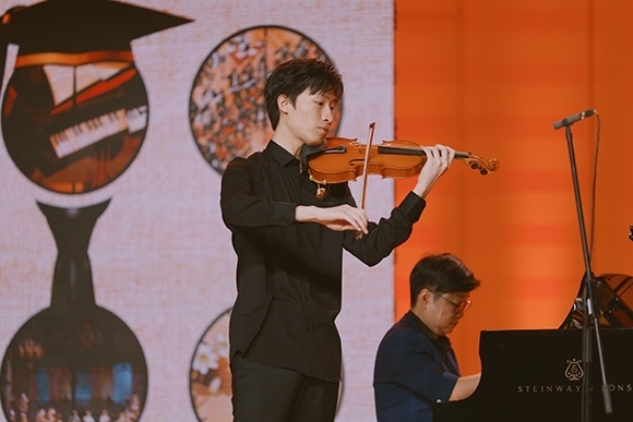 會議現(xiàn)場。學校供圖