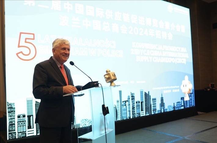 波蘭國家商會(huì)會(huì)長科沃齊科致辭