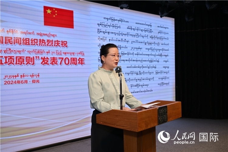 喬利參贊發(fā)表致辭-人民網記者謝佳君攝