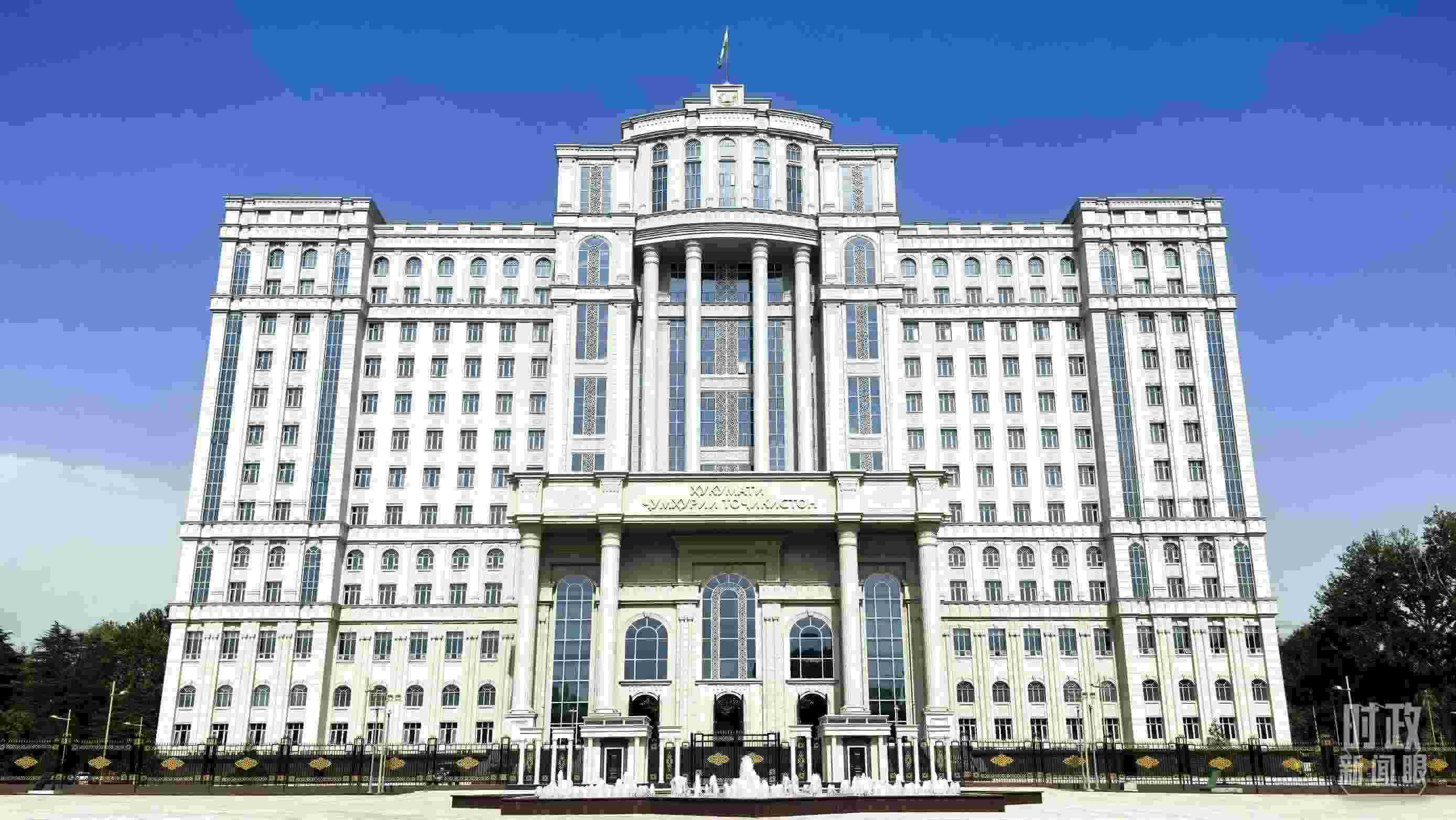 △中方援建塔政府大樓。（總臺央視記者鄂介甫拍攝）