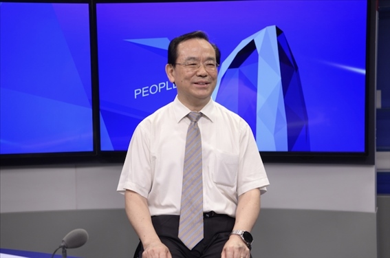 中國(guó)人民大學(xué)法學(xué)院教授、博士生導(dǎo)師楊建順。人民網(wǎng)記者 王曉嘯攝