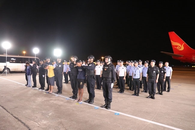 押解現場。公安部供圖