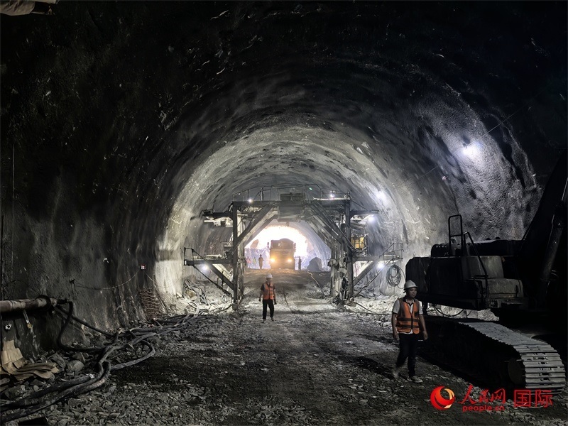 隧道施工現(xiàn)場(chǎng)圖片。人民網(wǎng) 賽義德·邁赫迪攝