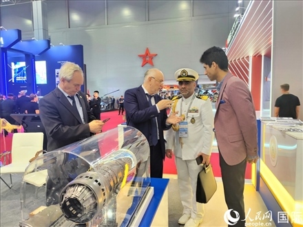 俄羅斯“軍隊-2024”國際軍事技術(shù)論壇現(xiàn)場。人民網(wǎng)記者 于宏建攝