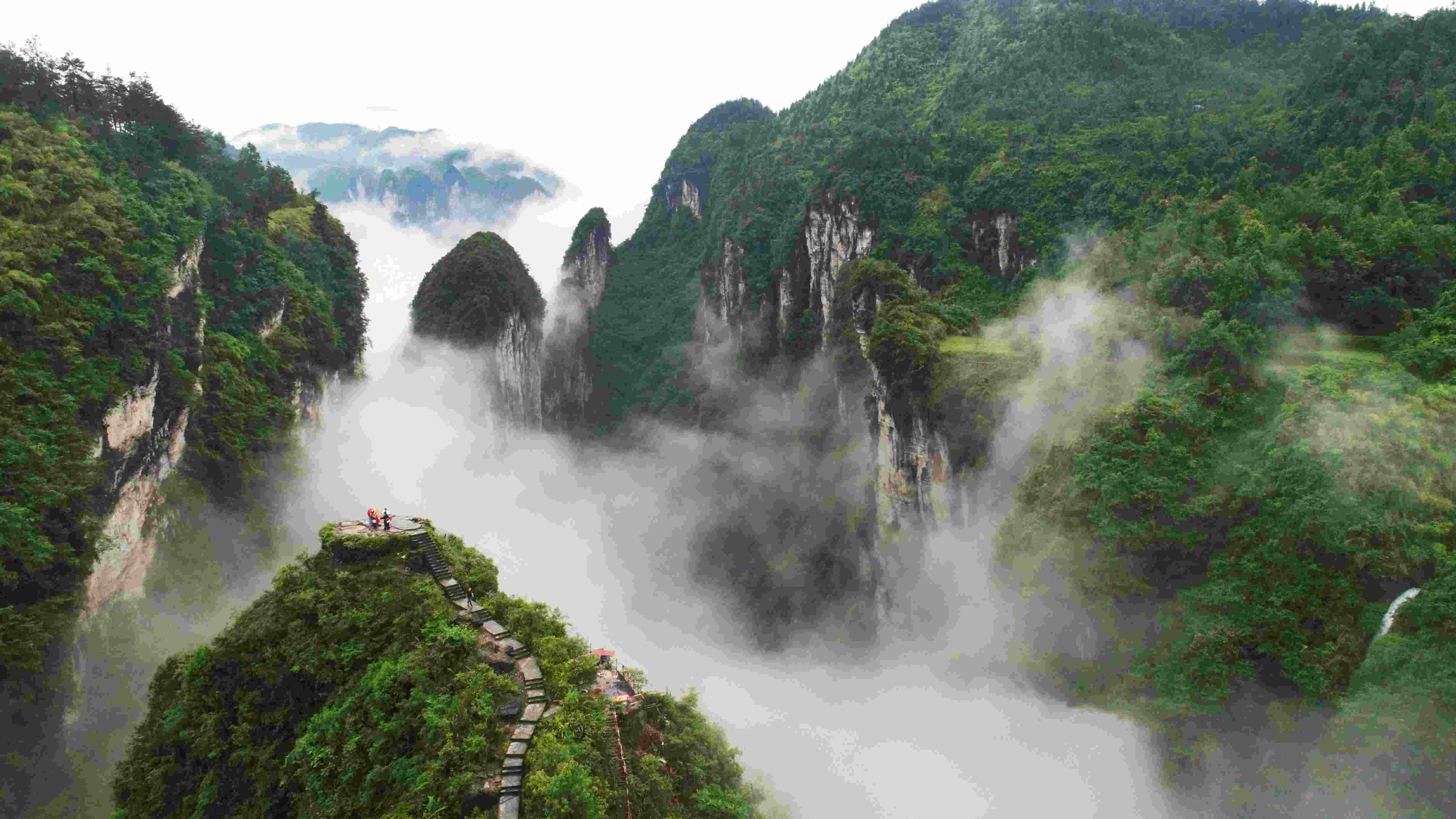 湖南矮寨國家森林公園。受訪者供圖