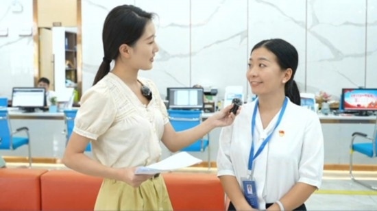 直播現(xiàn)場(chǎng)。海南省營(yíng)商廳供圖