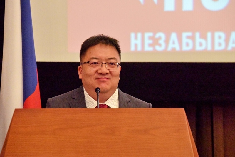 新華出版社社長(zhǎng)匡樂(lè)成致辭。 主辦方供圖