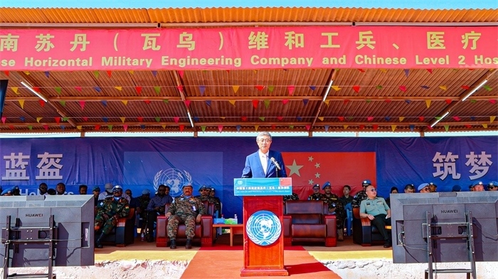 中國駐南蘇丹大使馬強(qiáng)發(fā)言。孫千攝