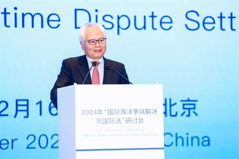 華陽(yáng)海洋研究中心理事長(zhǎng)、中國(guó)南海研究院學(xué)術(shù)委員會(huì)主席吳士存在開(kāi)幕式致歡迎辭。華陽(yáng)海洋研究中心供圖