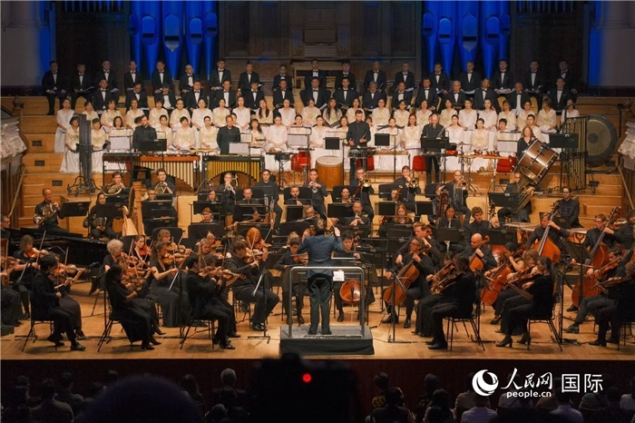 奧克蘭市政廳《空海》交響曲演出現(xiàn)場。張波若攝