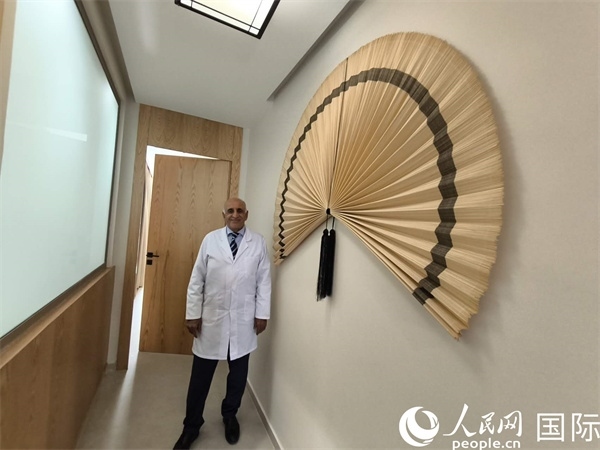 哈利勒的診所內(nèi)。人民網(wǎng)記者 黃培昭攝