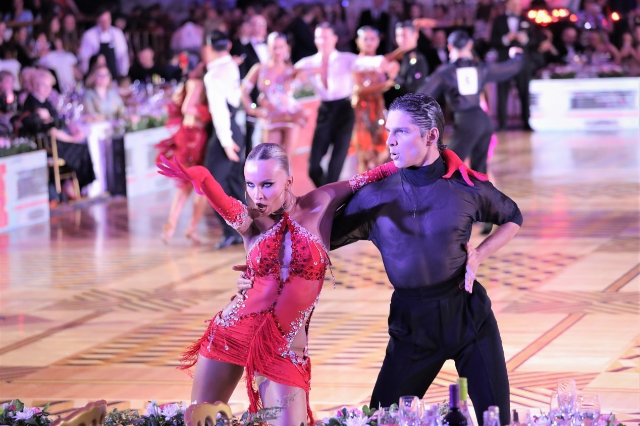 第七屆“克里姆林宮杯”國標舞錦標賽現(xiàn)場。于子恒攝