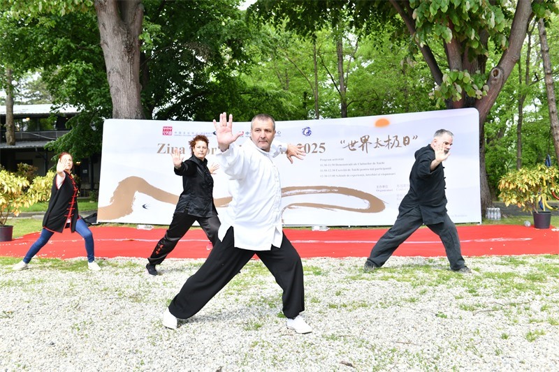 活動(dòng)現(xiàn)場(chǎng)。傅永山攝影。