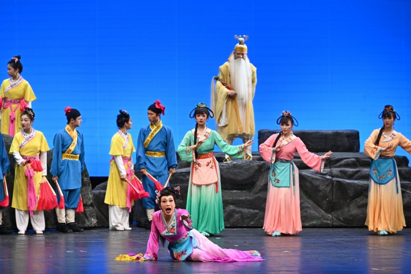 《七妹與蛇郎》演出劇照。國(guó)家大劇院供圖