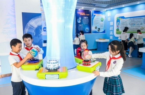 重慶高新區(qū)科學(xué)課堂。