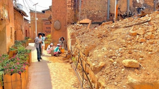 川美學(xué)生戶外實(shí)踐。